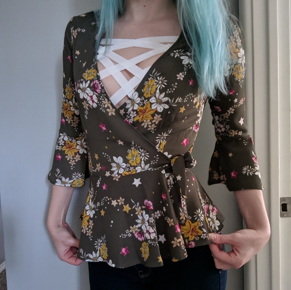 Floral bell sleeve top